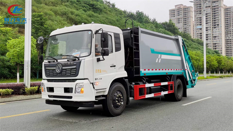 國(guó)六壓縮垃圾車